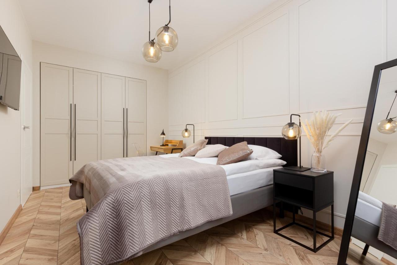 Awangarda Apartment Warsaw Ochota By Renters Prestige Dış mekan fotoğraf